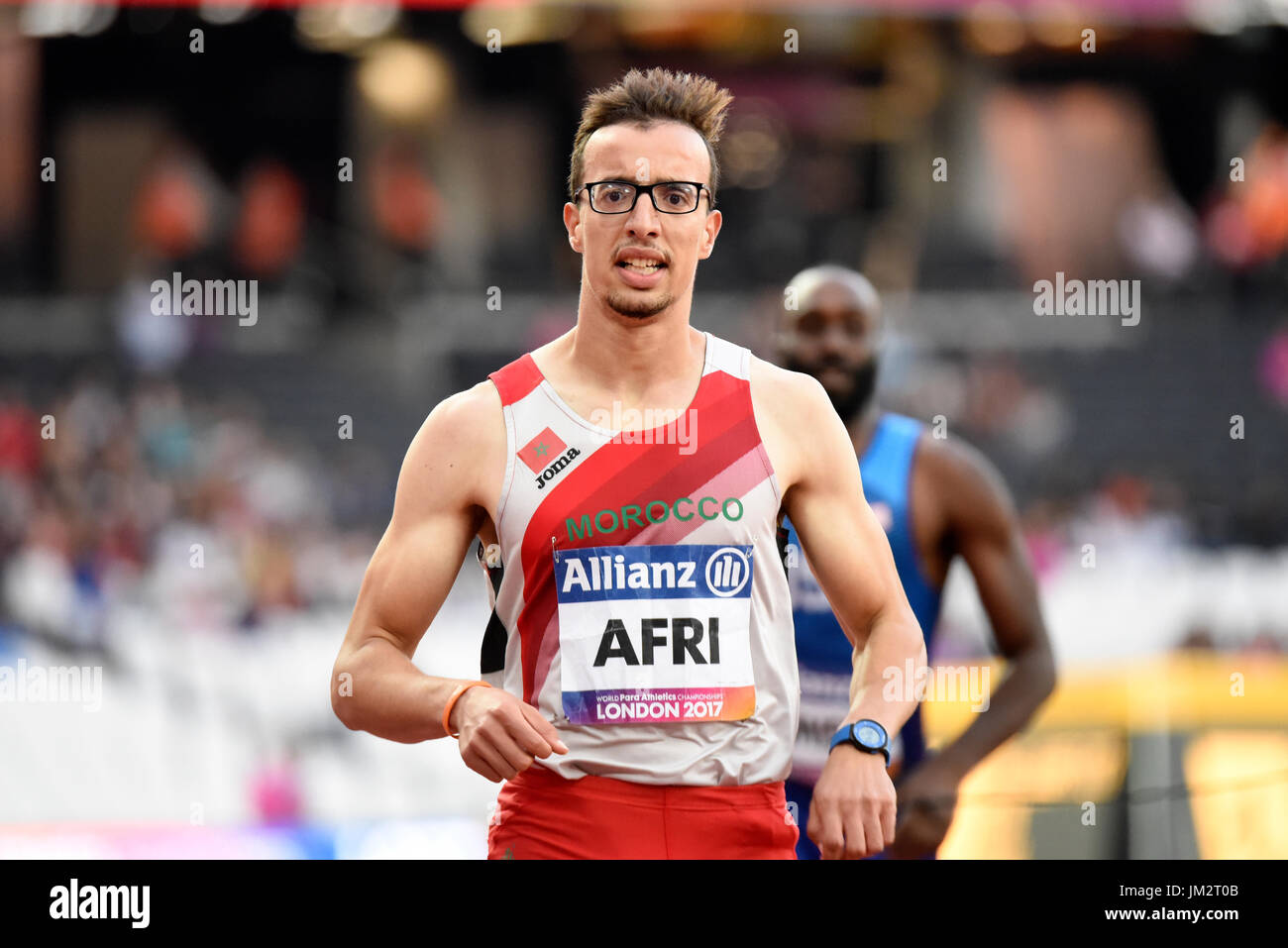 Mahdi Afri compitiendo en el Mundial de Atletismo de Pará en el estadio de Londres. 200m T12 Foto de stock