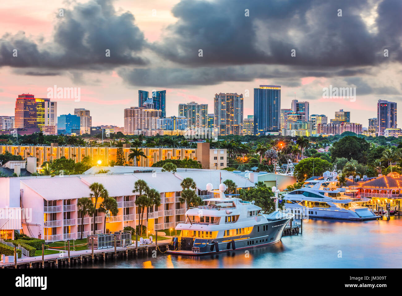 Fort Lauderdale, Florida, USA el horizonte. Foto de stock