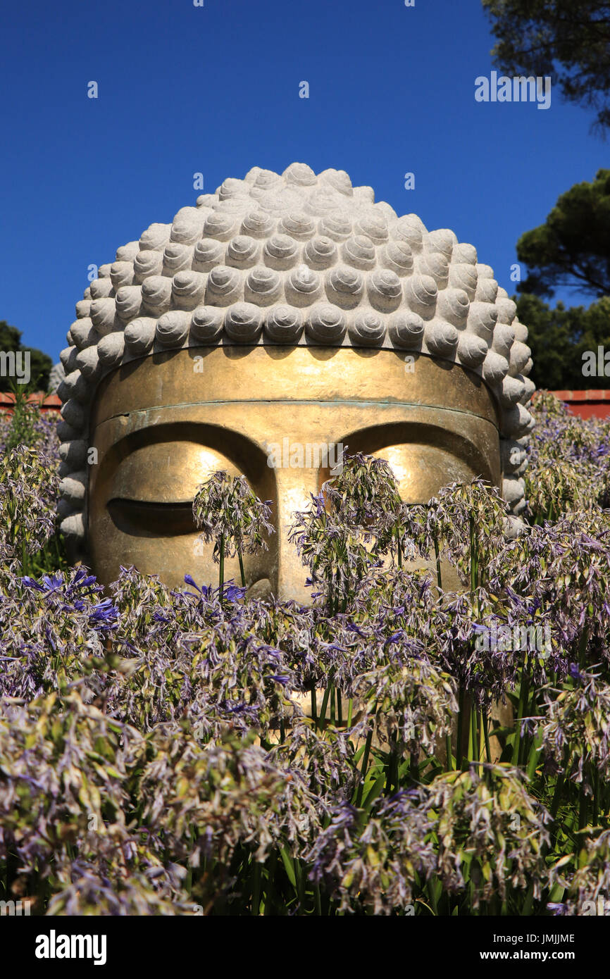 Estatua de oro de Buda Foto de stock