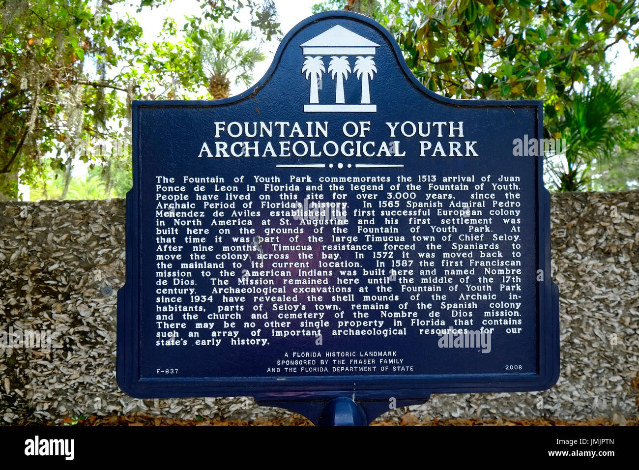 Fuente de la juventud en el histórico Parque de San Agustín, Florida, la ciudad más antigua de América Foto de stock