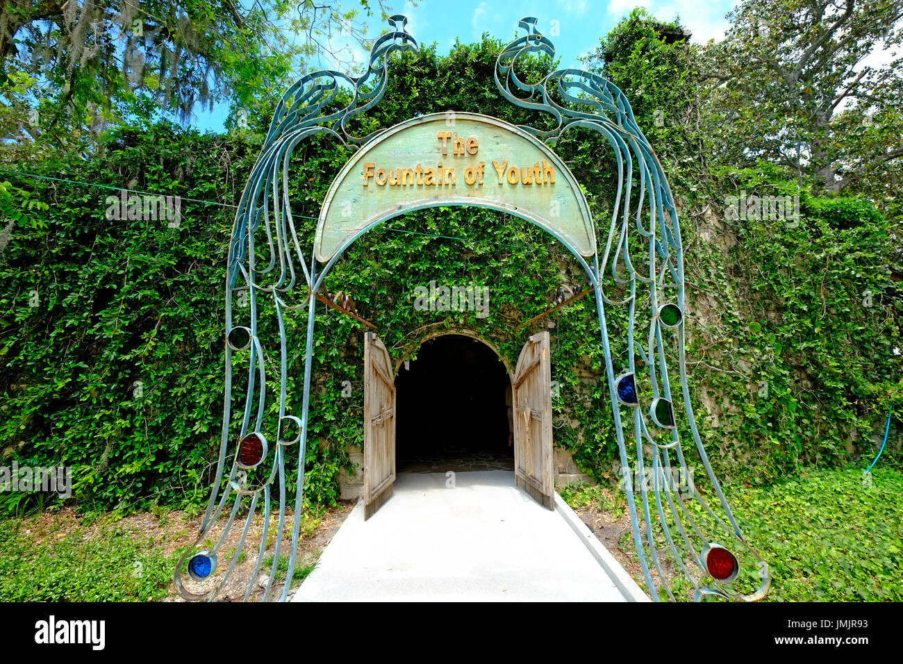 Fuente de la juventud en el histórico Parque de San Agustín, Florida