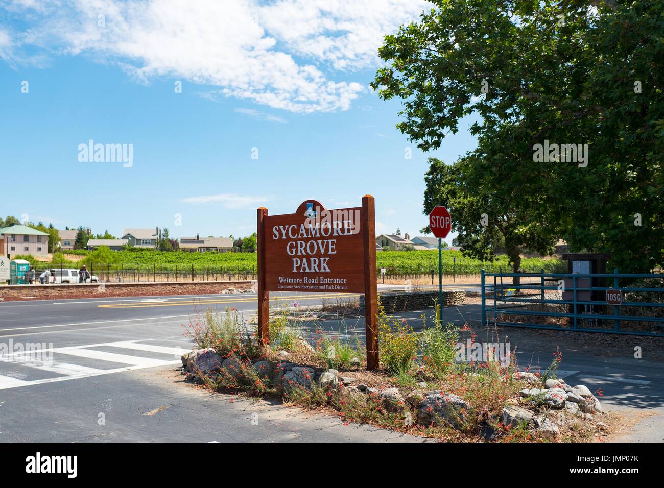 Señalización para Sycamore Grove Park en Livermore, California, 5 de julio de 2017. Foto de stock