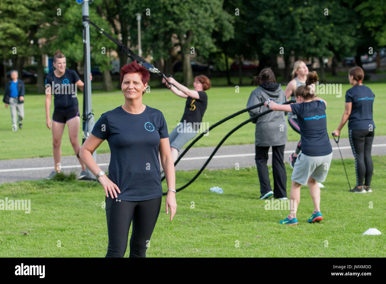 Foto: Michelle Reilly Street Fit, fundadora de Street Fit Scotland en Meadows Edimburgo Foto de stock