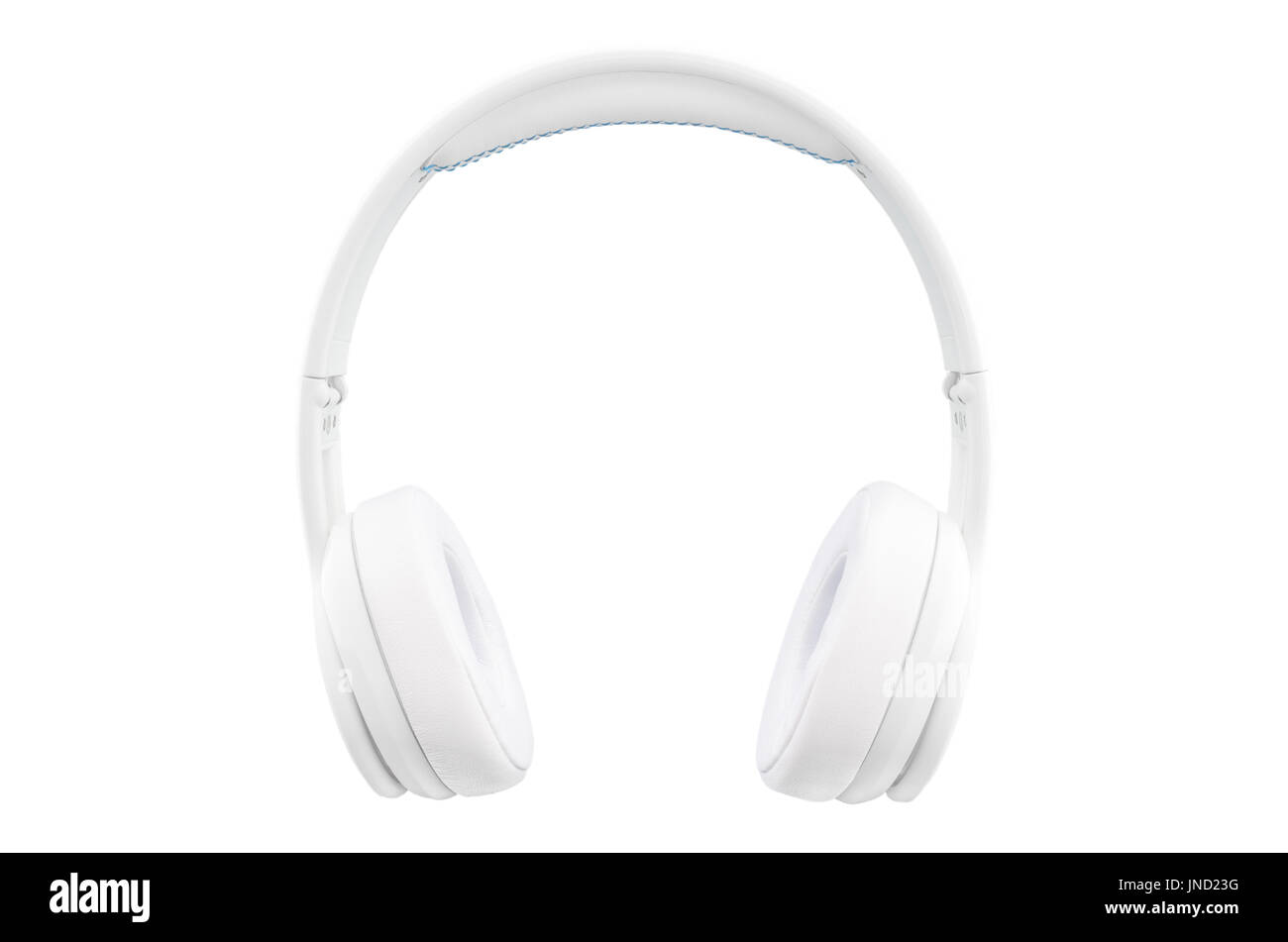 Auriculares inalámbricos bluetooth blancos aislados sobre fondo blanco  Fotografía de stock - Alamy