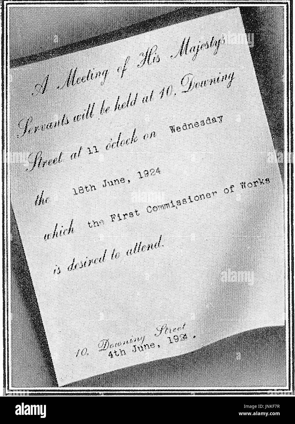 1924 - Una invitación a una reunión del consejo de ministros del gobierno británico Foto de stock