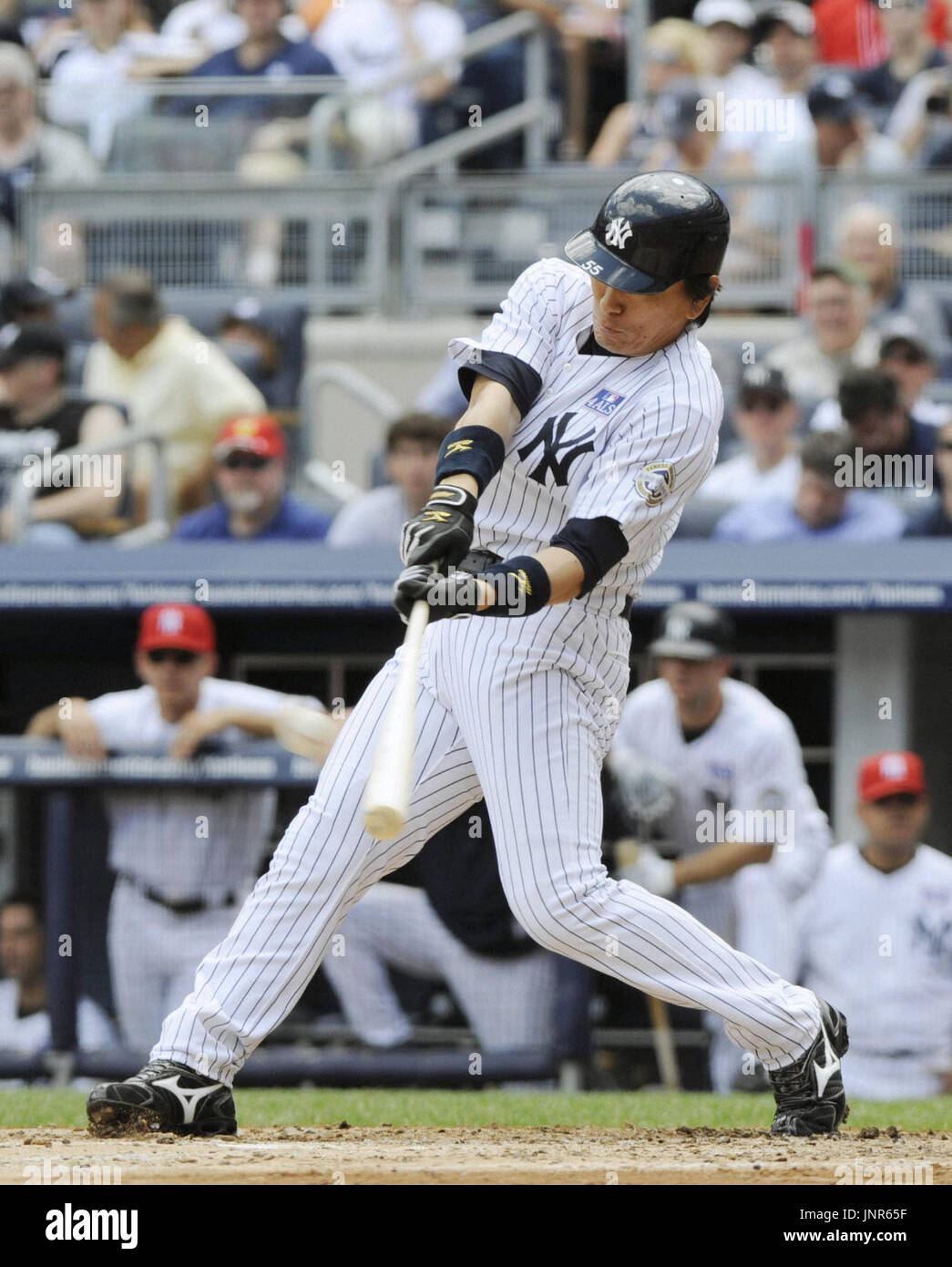 Nueva York, Estados Unidos - New York Yankees bateador designado Hideki  Matsui bateó un solo home run en la segunda entradas en un partido contra  los Blue Jays de Toronto en el