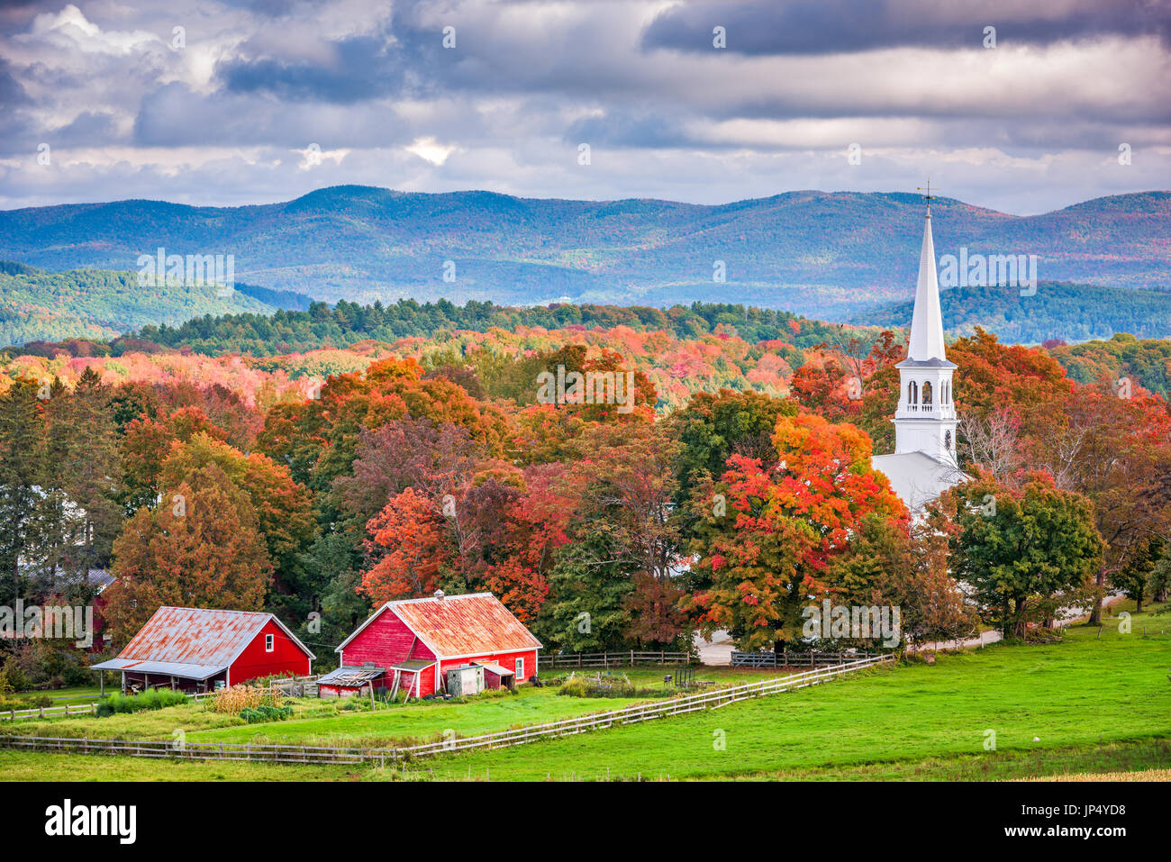 Peacham, Vermont, EE.UU. rurales escena de otoño. Foto de stock