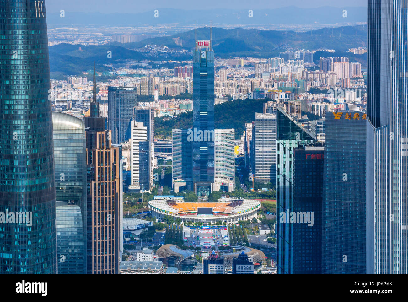 China, en la provincia de Guangdong, la ciudad de Guangzhou, Wuyang New Town, East Tower, Edificio CITIC,Centro Financiero Internacional, Foto de stock