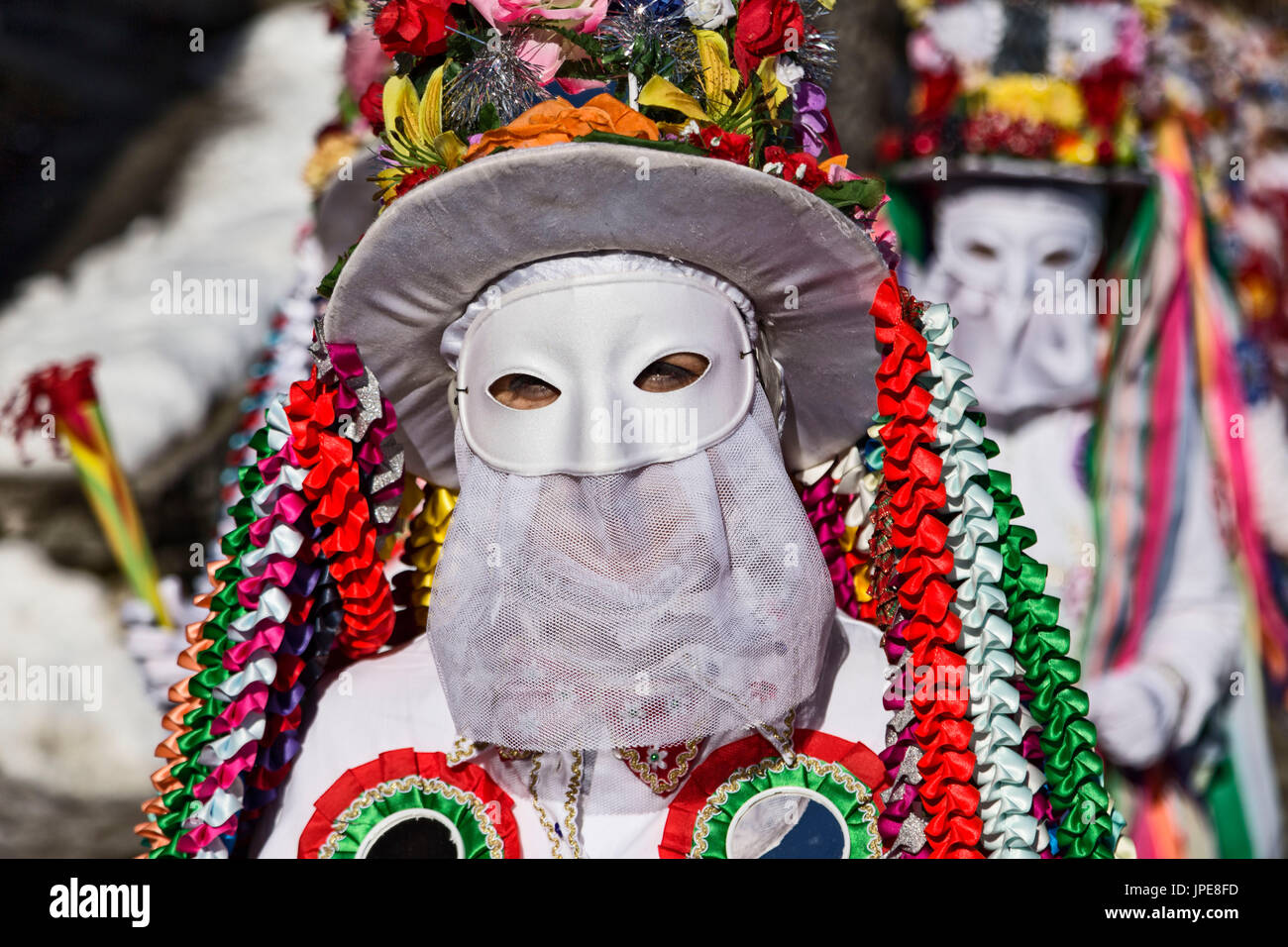 Carnaval alpino de italia coumba freida fotografías e imágenes de alta