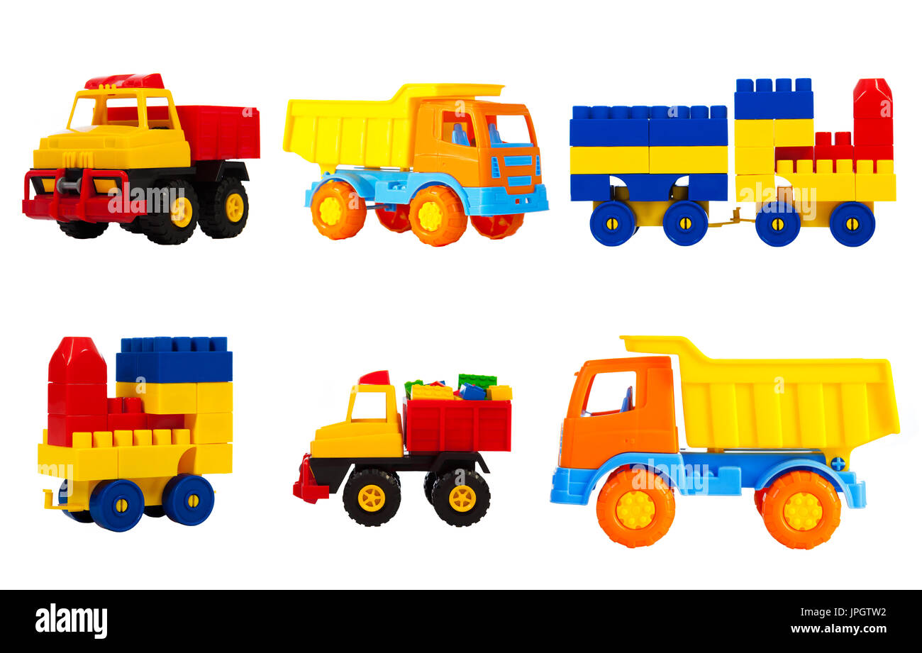Luminoso multicolor juguetes para niños aislados sobre un fondo blanco, un  conjunto. los juguetes - Máquina de transporte de camiones, trenes,  locomotoras, recogedor Fotografía de stock - Alamy