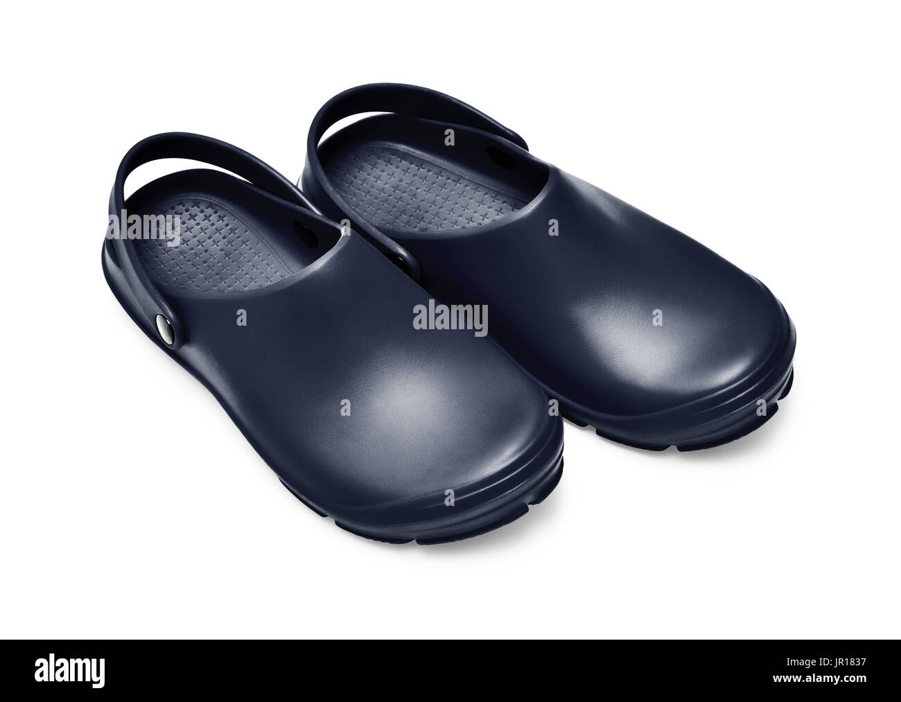 Los zapatos Crocs. Un par de zuecos negros sobre fondo blanco aislado w/ el  camino Fotografía de stock - Alamy