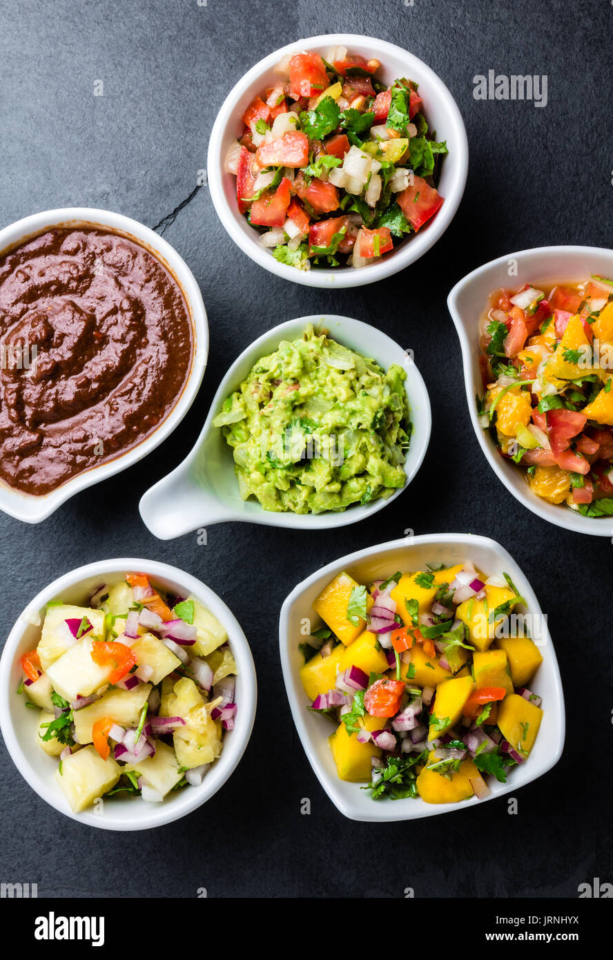 Famosos tradicionales salsas mexicanas chili chocolate mole poblano