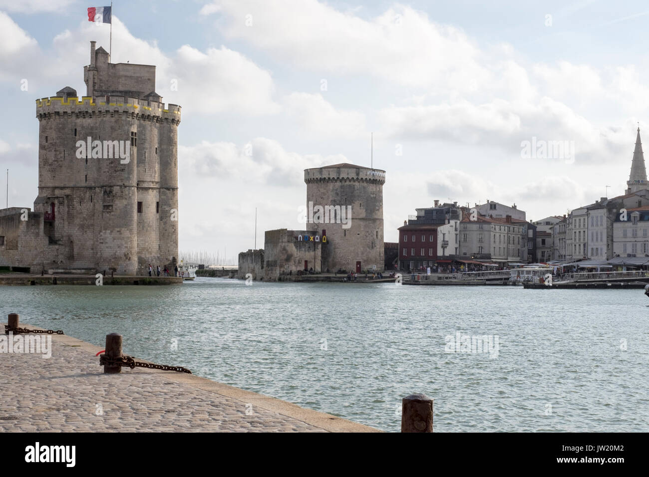 El concurrido puerto de La Rochelle, Poitou-Charentes, Francia. Foto de stock