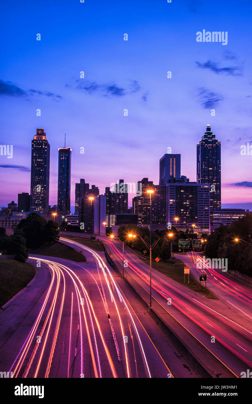 Atlanta traffic vertical fotografías e imágenes de alta