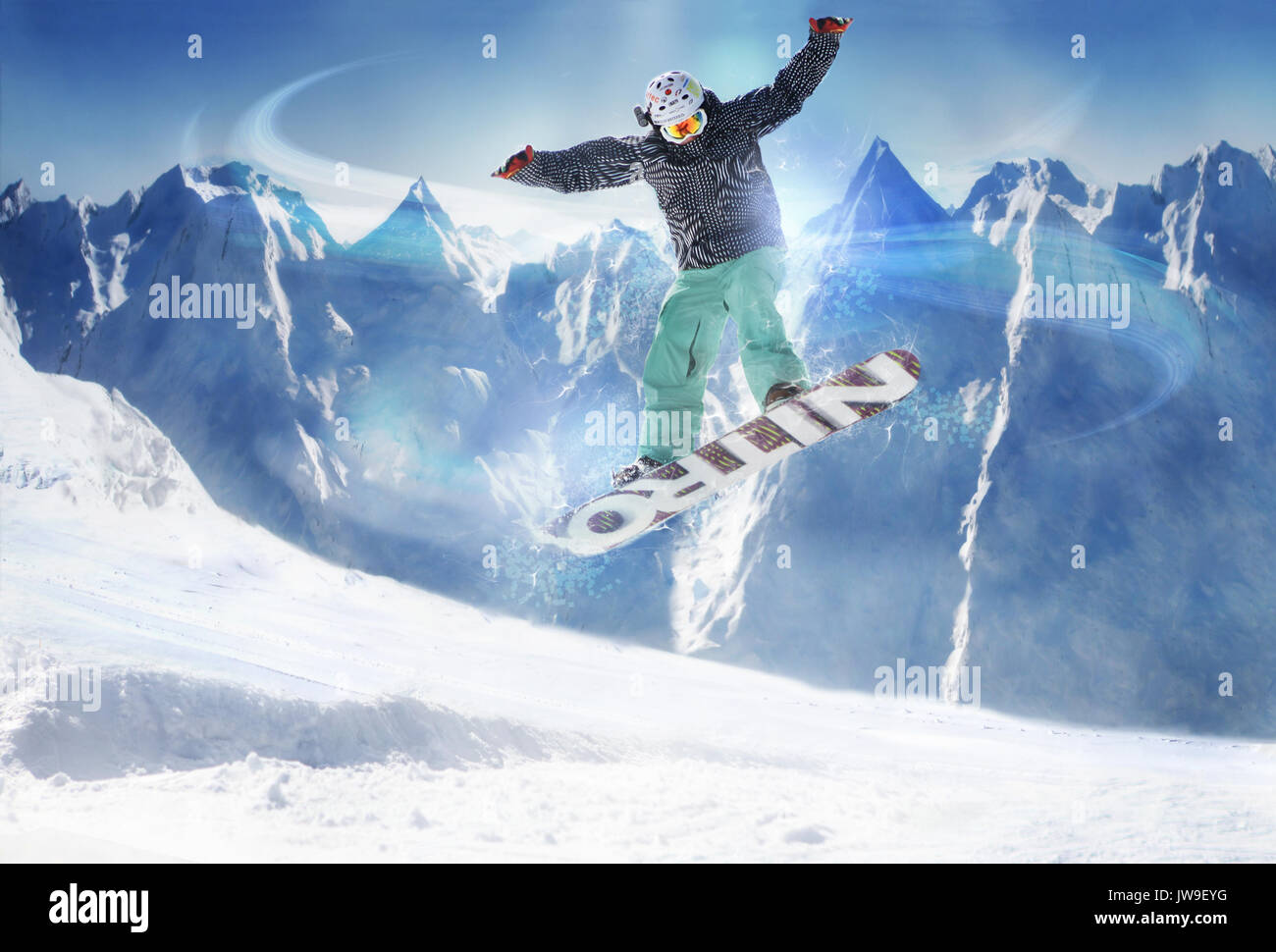 Europa, Swizz, Alpes, Aktion en los Alpes - snowboarder saltar con motion blur - Arte de Photoshop Foto de stock