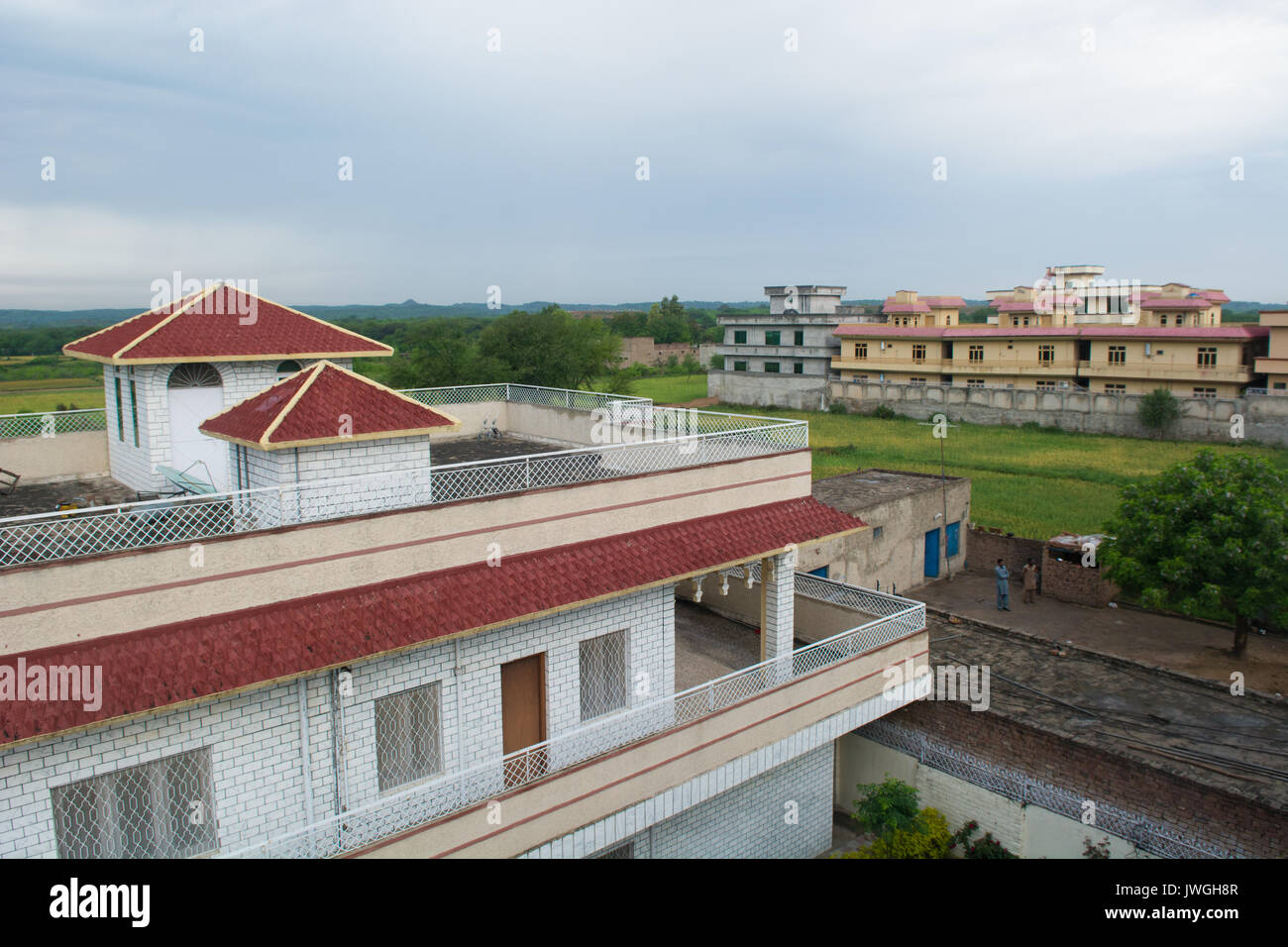 Los exteriores de la casa de aldea Kharian Pakistán Fotografía de stock -  Alamy