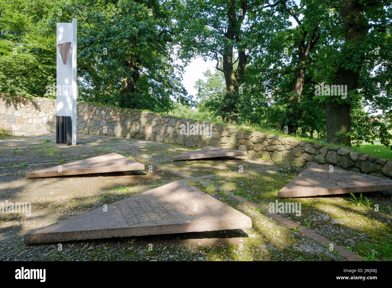 Monumento a las víctimas del Cap Arcona, Poel,, Mecklenburg-Vorpommern, Alemania Foto de stock
