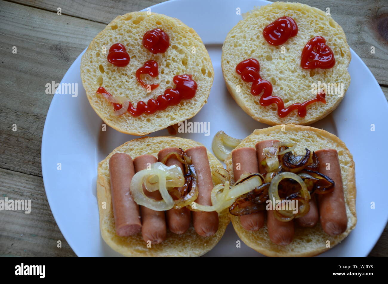Los niños hot dog sandwich Foto de stock