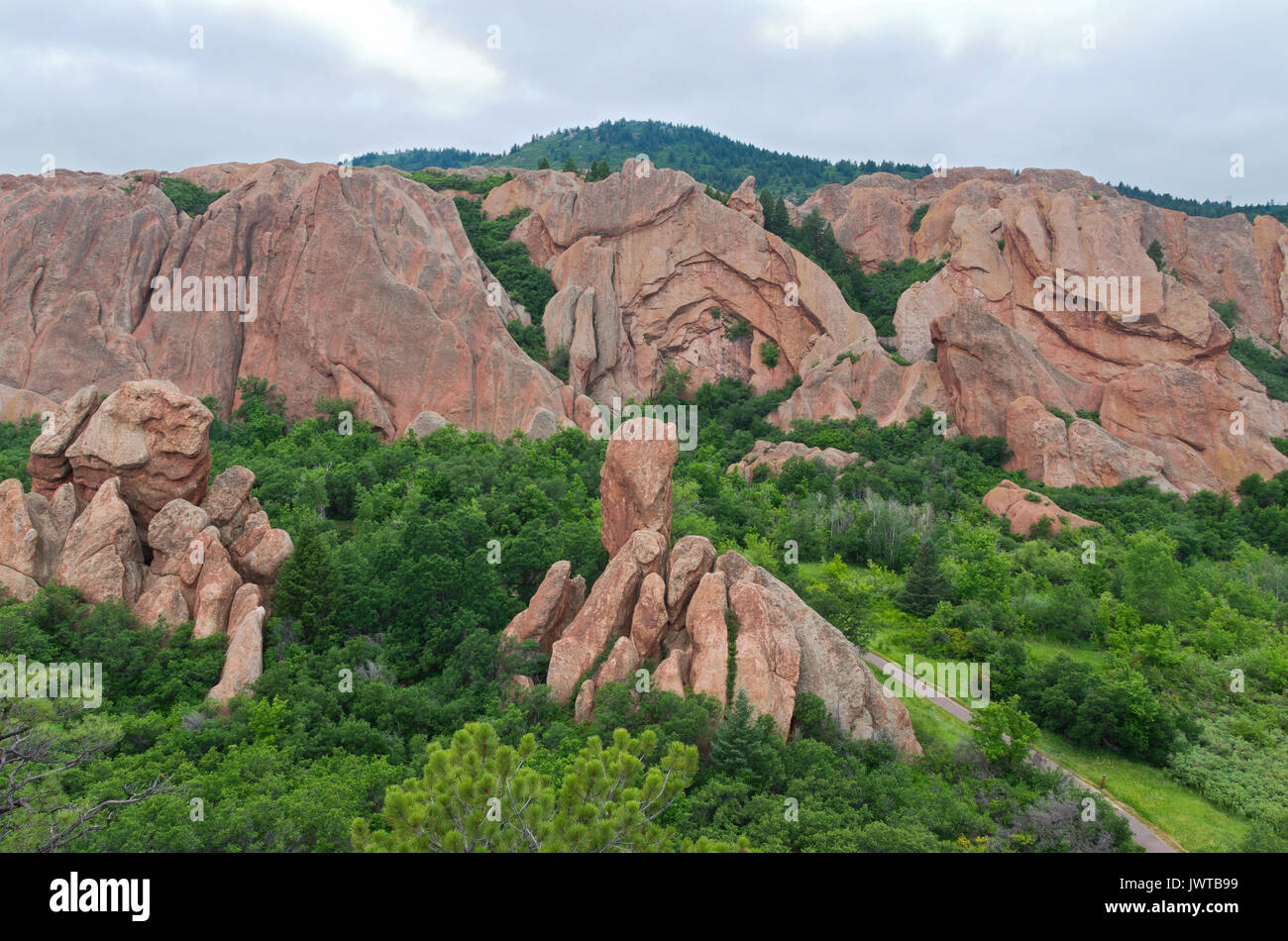 Domina el valle y formaciones de roca en roxborough State Park en el Condado de Douglas colorado Foto de stock