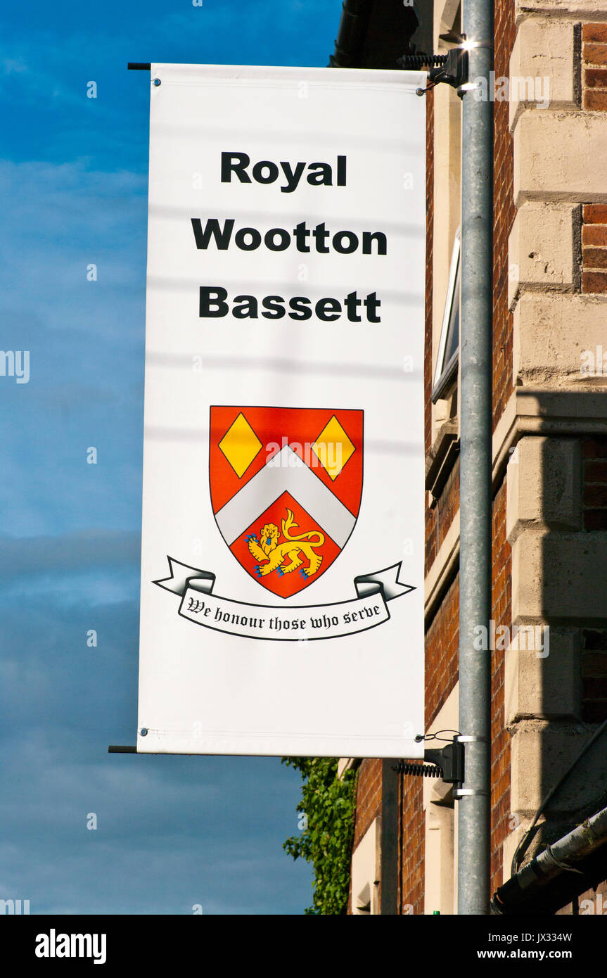 Royal Wootton Bassett firmar Wiltshire, Inglaterra Foto de stock
