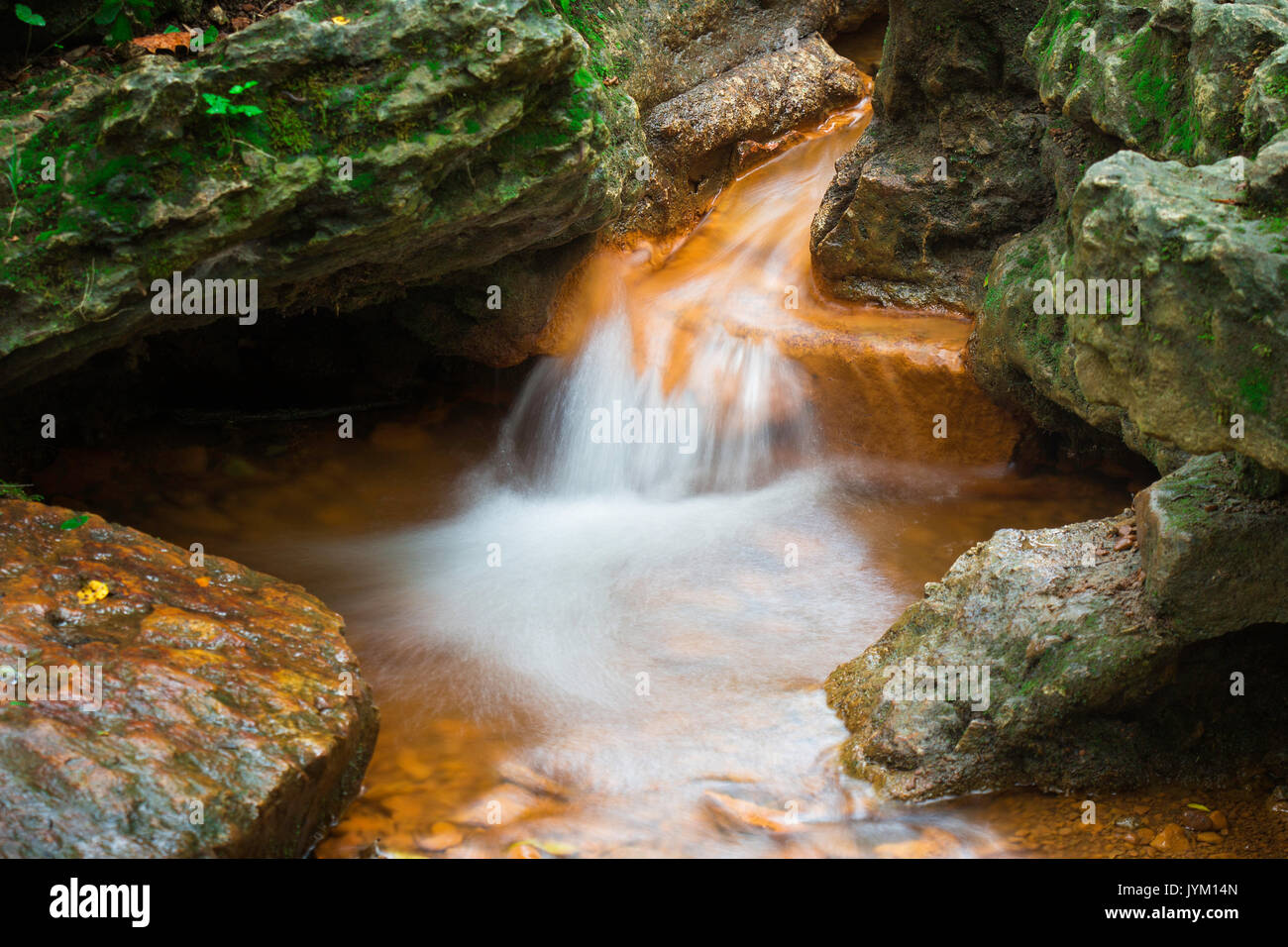 Manantial natural ubicado en Yellow Springs Ohio Foto de stock