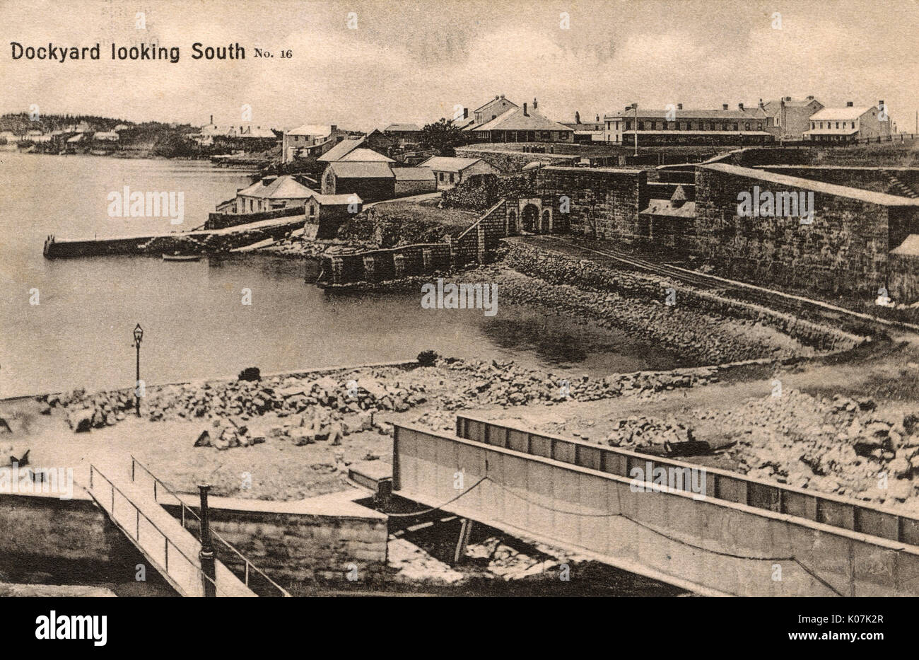 HMD Bermuda (HER/His Majesty's Dockyard) - La base principal de la Royal Navy en el Atlántico occidental entre la independencia americana y la guerra fría - Mirando al sur Fecha: circa 1910s Foto de stock