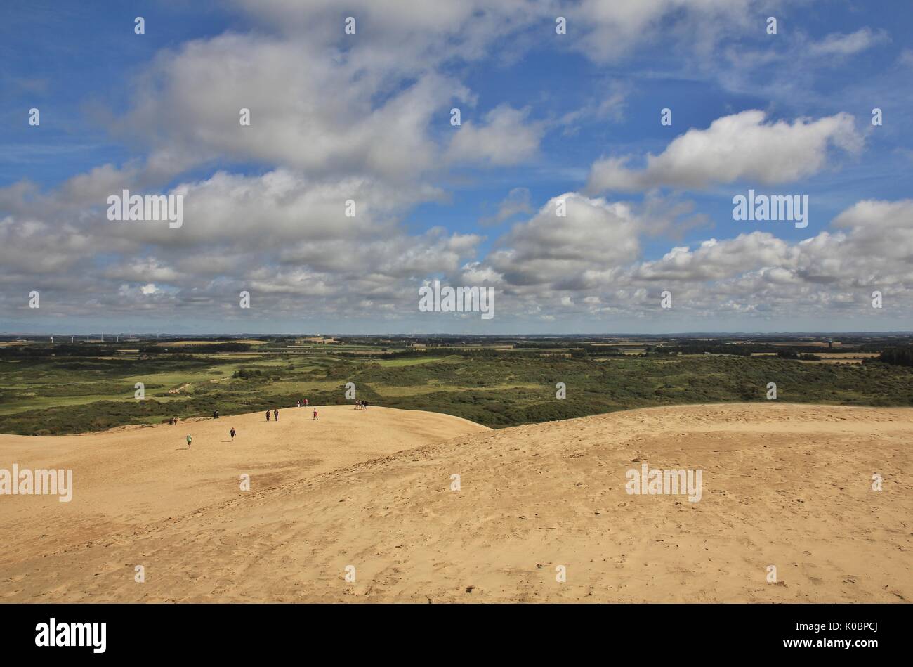 Vista desde Rubjerg Knude, alta duna de arena en la costa oeste de Dinamarca. Foto de stock