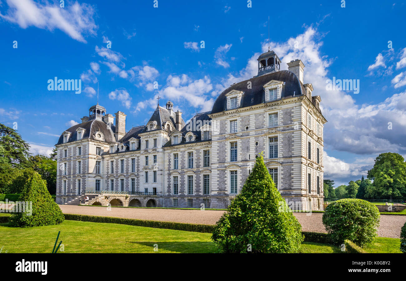 Francia, Loir-et-Cher departamento estilo Louis XIII, la fachada norte del castillo de Cheverny Foto de stock