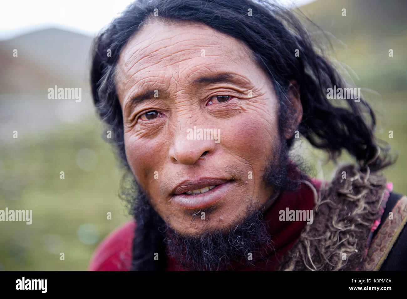 Retrato del hombre tibetano, la meseta tibetana, Kham y Amdo Foto de stock