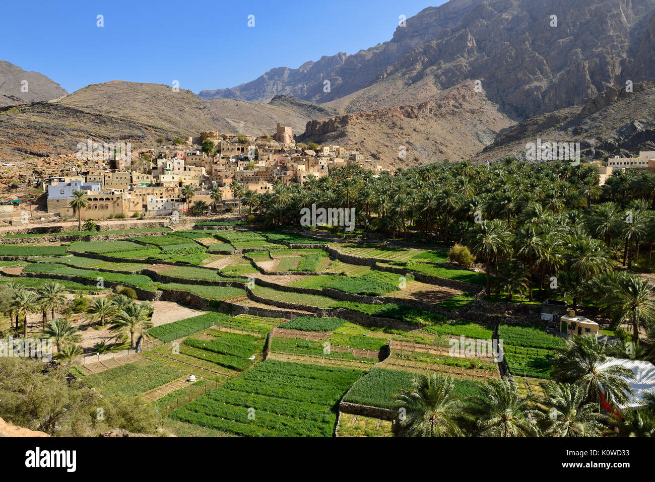 Pueblo de Balad Sayt, Hayar al Gharbi montañas, Dakhiliyah, Omán Foto de stock