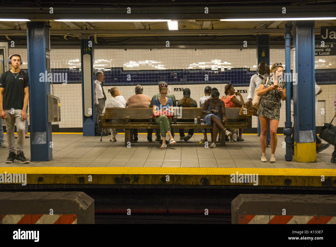 Estacion jay street metrotech Fotos e Imágenes de stock Alamy