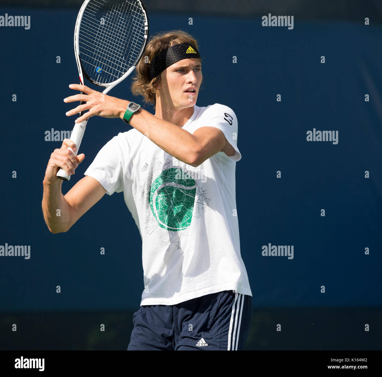 Alexander Zverev de Alemania practicar la preparación para el US Open 2017  Campeonato principal (Foto por Lev Radin / Pacific Press Fotografía de  stock - Alamy