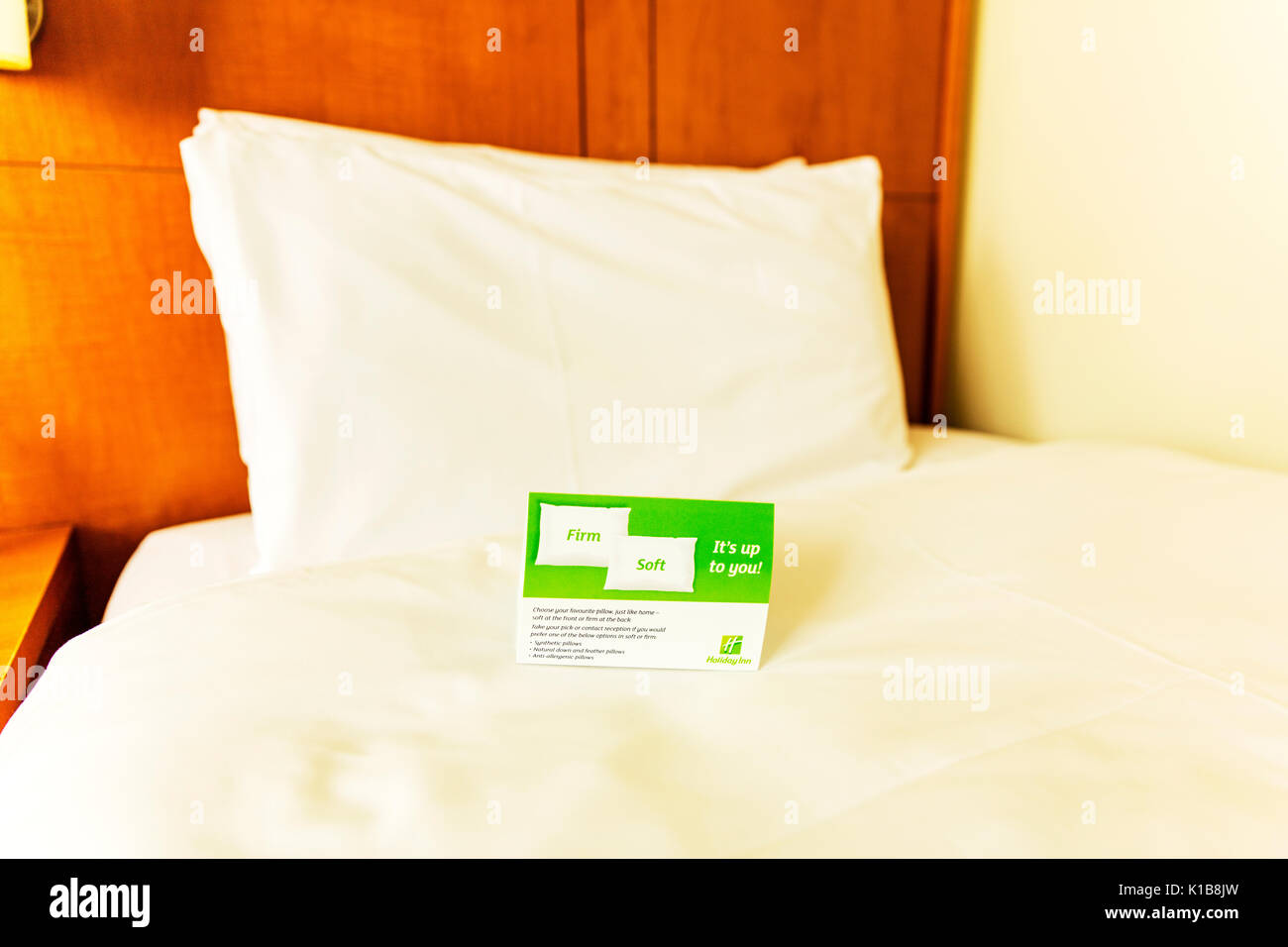 Almohadas hotel holiday inn new arrivals