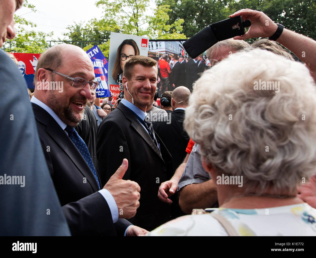 Bochum, Alemania. 26 de agosto de 2017. Martin Schulz, líder del SPD y candidato a ser el próximo chanceller de Alemania, asiste a un mitin electoral en Bochum. Foto: Bettina Strenske/Alamy Live News Foto de stock