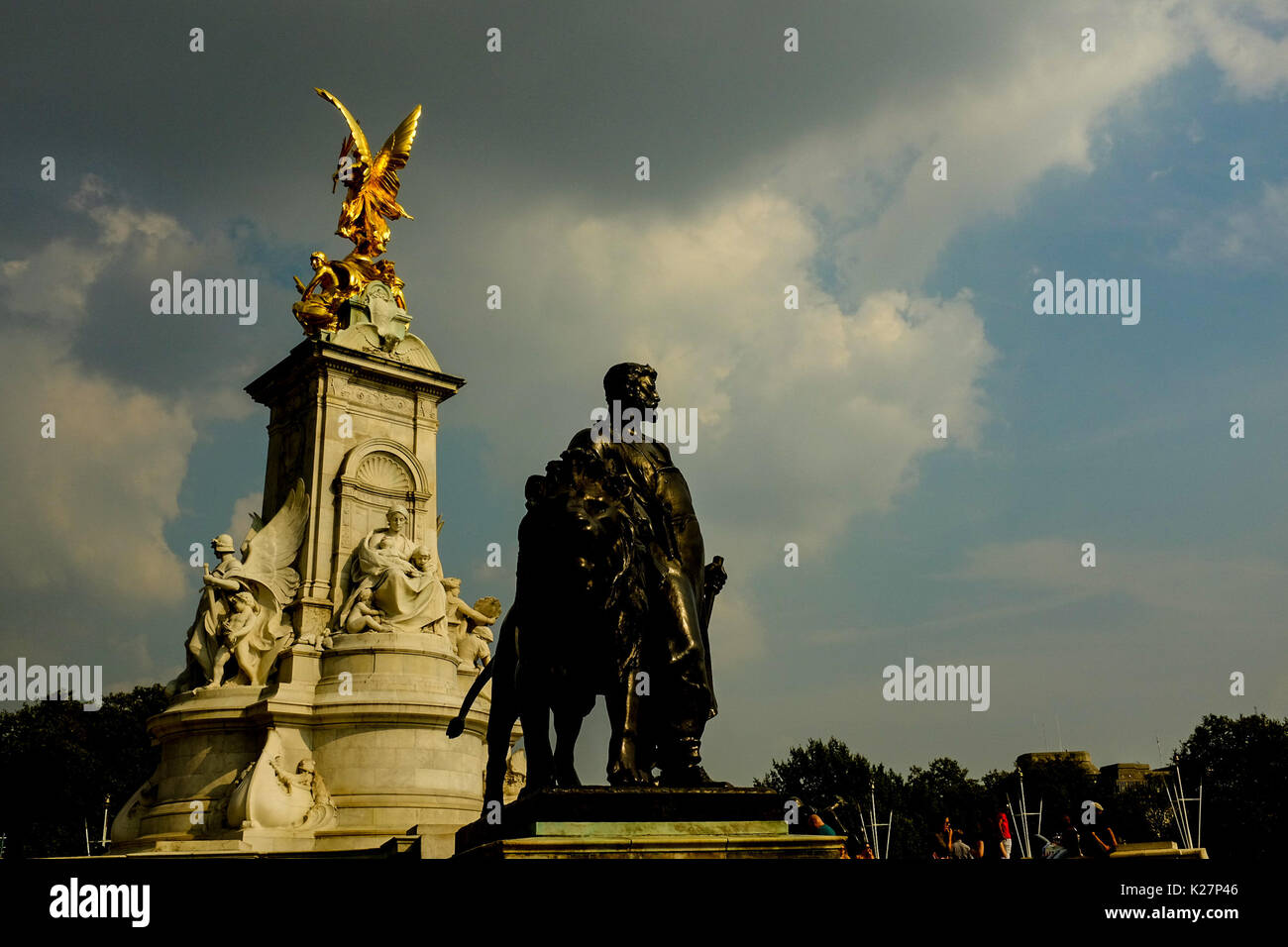 Una vista de la victoria memorial en el palacio de buckingham el 20 de septiembre de 2016. Foto de stock