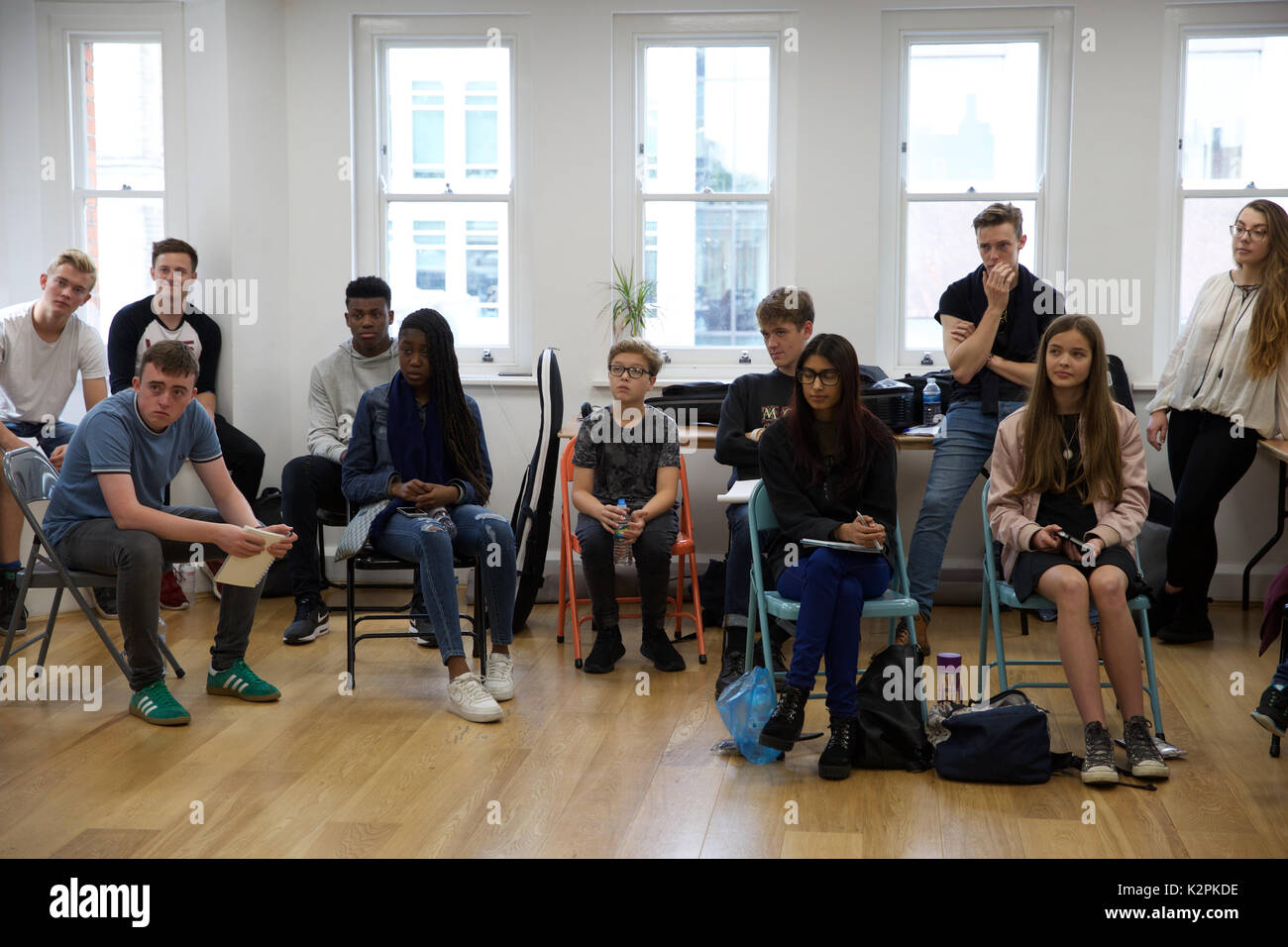 Londres, Reino Unido. 31 Aug, 2017. Londres los mejores músicos jóvenes participaron en un campamento militar con expertos de la industria de la música en el paraguas habitaciones estudios de música en el corazón del West End, antes de ir de cabeza-a-cabeza en los Conciertos Gran Final en Westfield este domingo. Doce competidores han hecho a la Gran Final, donde se disputarán el título de campeón de 2017, conciertos y una gama de premios, incluyendo un metro de Londres busking licencia, tiempo de estudio y equipo busking y un viaje a París busking Crédito: Keith Larby/Alamy Live News Foto de stock