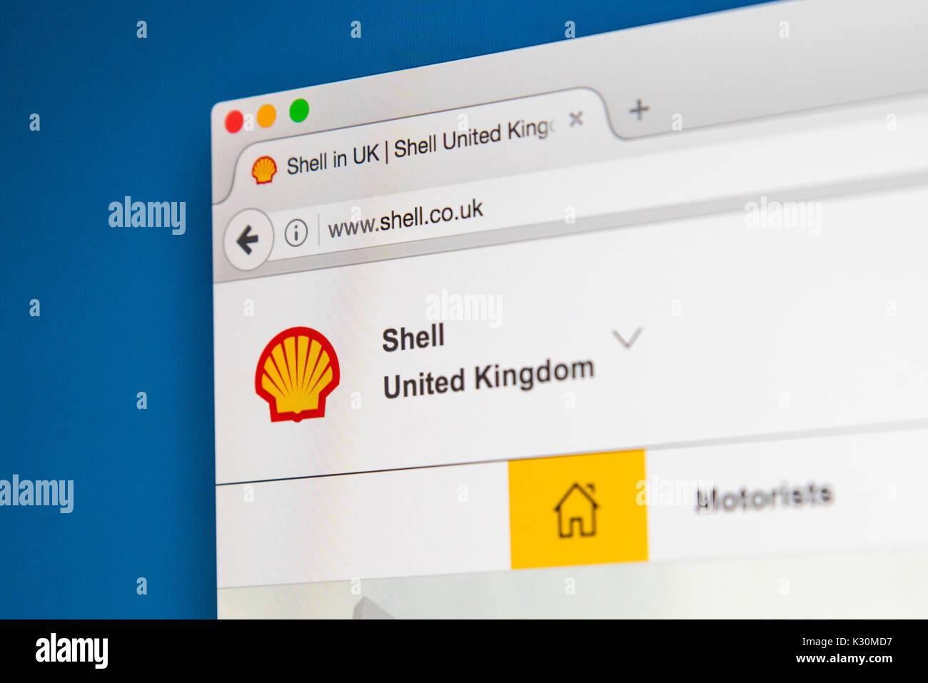 Londres, Reino Unido - 07 DE AGOSTO DE 2017: La página de inicio del sitio web oficial de Royal Dutch Shell, comúnmente conocida como Shell - Las multinacionales del petróleo y del gas comp Foto de stock