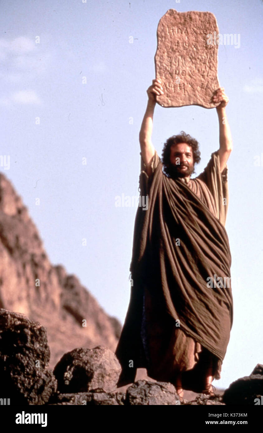 Ben kingsley moses ben kingsley fotografías e imágenes de alta