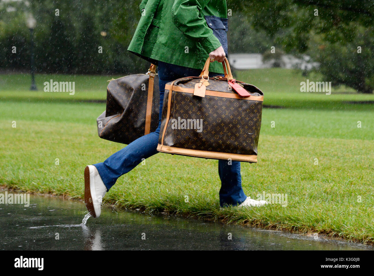 Trolley Pègase 55 in tela Monogram, Valigie da viaggio Louis Vuitton,  Negozio Vintage Lusso