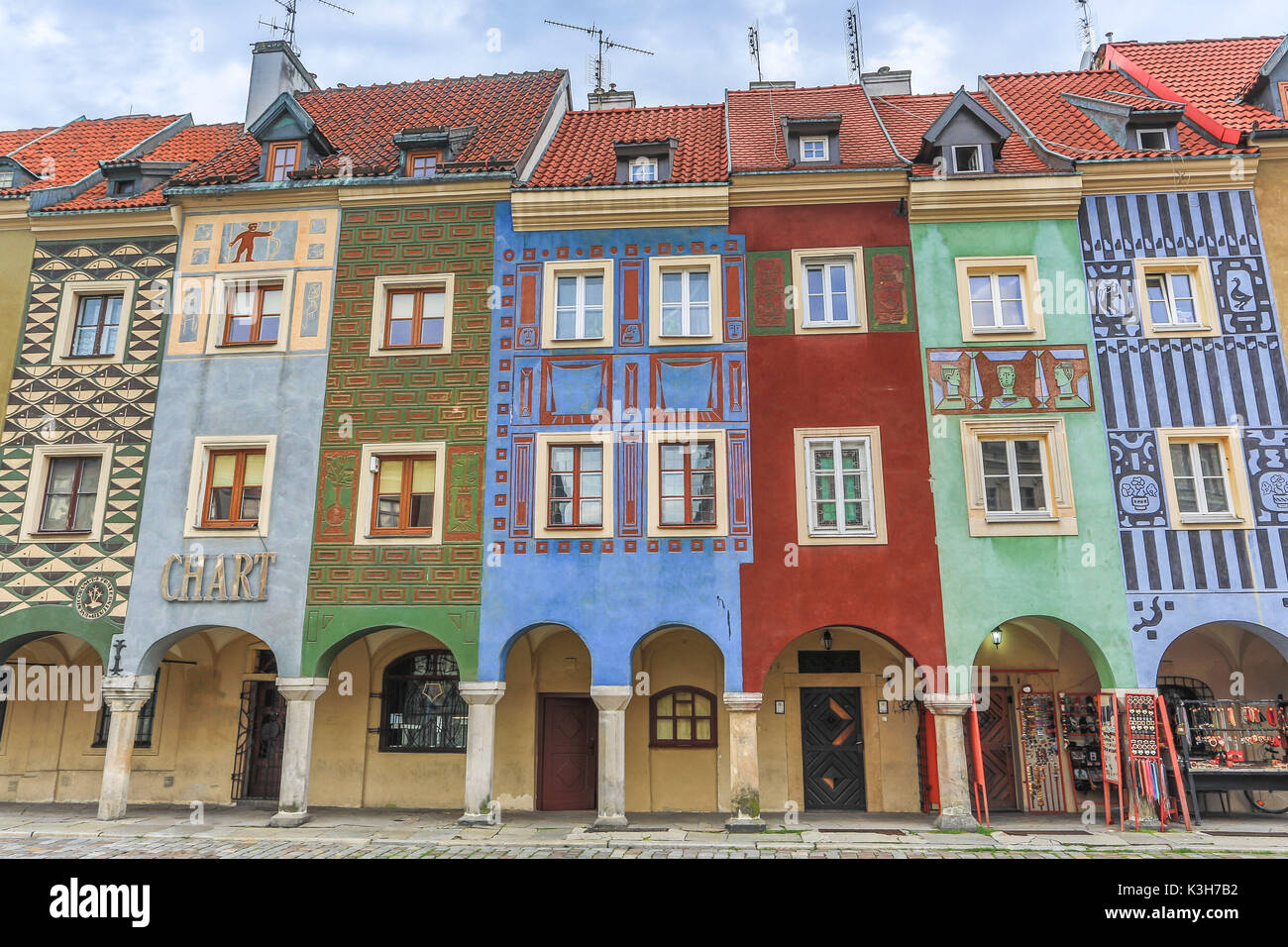 Polonia, Poznan, ciudad de Stary Rynek, casas pintorescas, Plaza de la Ciudad Vieja Foto de stock