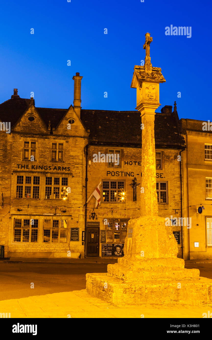 Inglaterra, Gloucestershire, Cotswolds, Stow-on-the-Wold, Marketplace Foto de stock