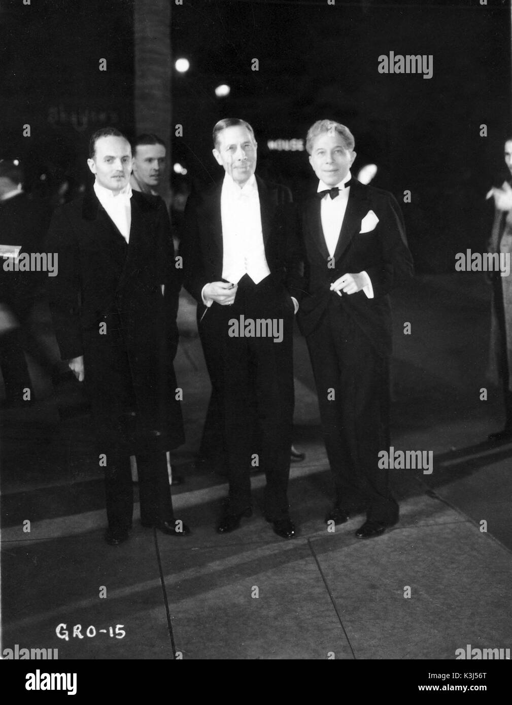 La casa de Rothschild [US] 1934 Estreno con l[EFT - derecho] Productor Darryl F. Zanuck, el Actor GEORGE ARLISS y propietario de Grauman's Chinese Theatre, SID GRAUMAN Foto de stock