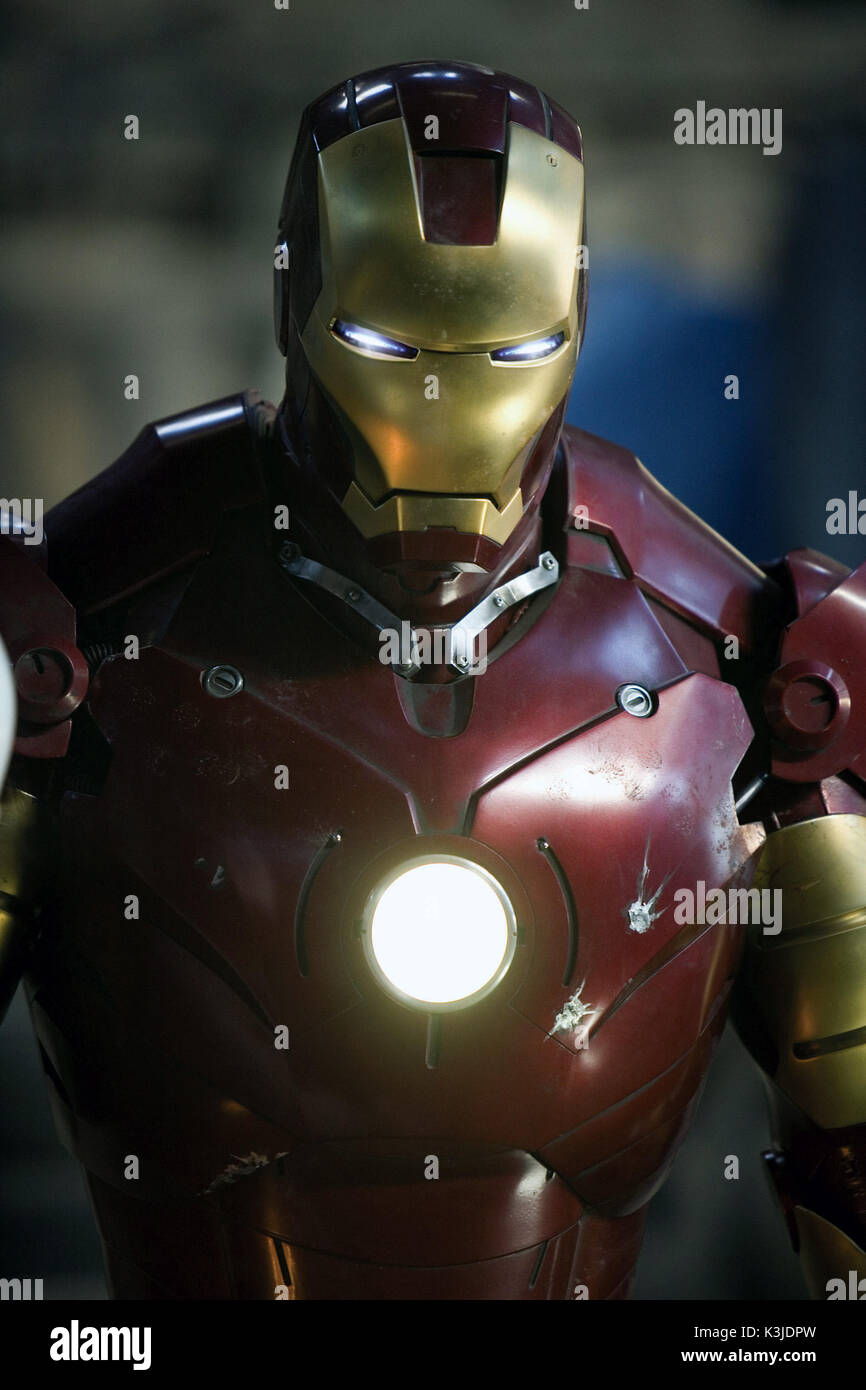 aire de repuesto taburete El HOMBRE DE HIERRO Robert Downey Jr. como Tony Stark / Iron Man Iron Man  Fecha: 2008 Fotografía de stock - Alamy