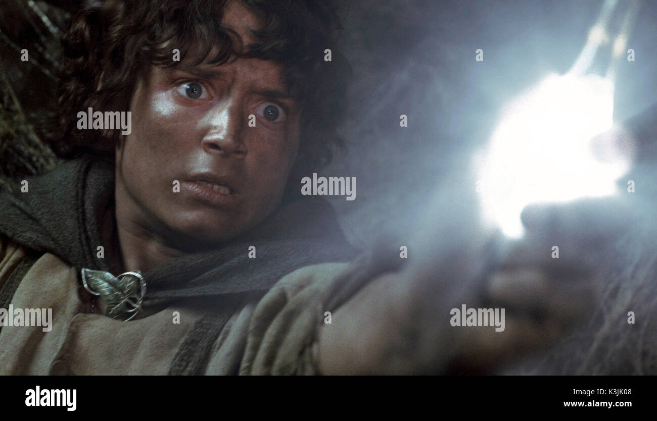El señor de los Anillos: EL RETORNO DEL REY Elijah Wood como Frodo Baggins Fecha: 2003 Foto de stock