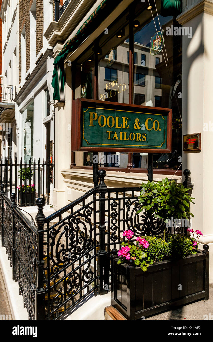 Poole \u0026 Co sastres, Savile Row, London, UK Fotografía de stock - Alamy
