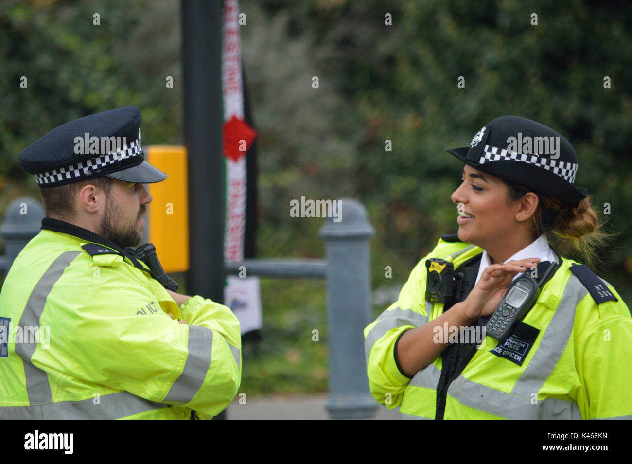 En el Servicio de Policía Metropolitana de Londres Foto de stock