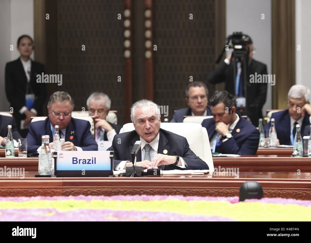 Xiamen, en la provincia de Fujian de China. 5 Sep, 2017. El Presidente de Brasil, Michel Temer, habla en el diálogo de los países de mercados emergentes y en desarrollo en Xiamen, en el sudeste de la provincia de Fujian, China, 5 de septiembre de 2017. Crédito: Ju Peng/Xinhua/Alamy Live News Foto de stock