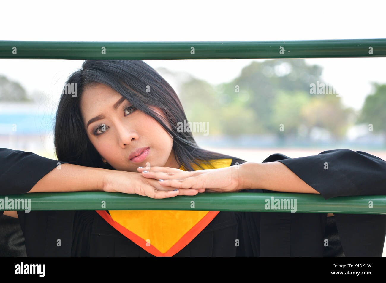 Mujeres cucas fotografías e imágenes de alta resolución - Página 2 - Alamy