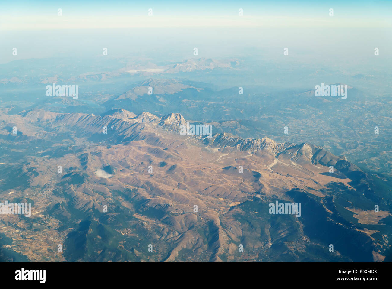 Vista de avión del planeta tierra horizonte Foto de stock