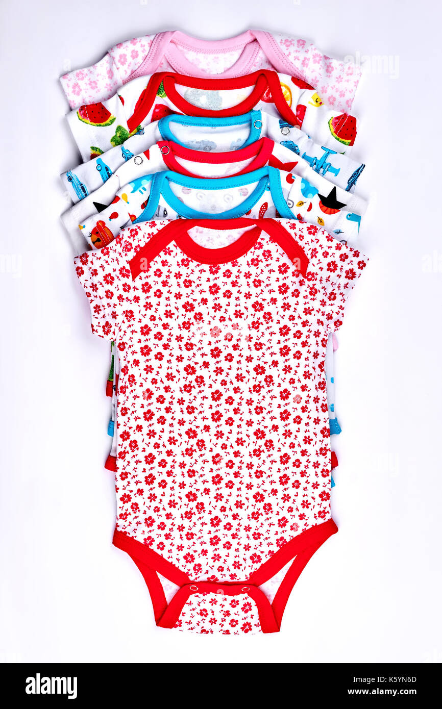 Conjunto De Bebe Bodysuits Vista Superior Coleccion De Lindo Rompers Para Recien Nacidos Alta Calidad Bodysuits Estampados Para Bebe En Venta Fotografia De Stock Alamy